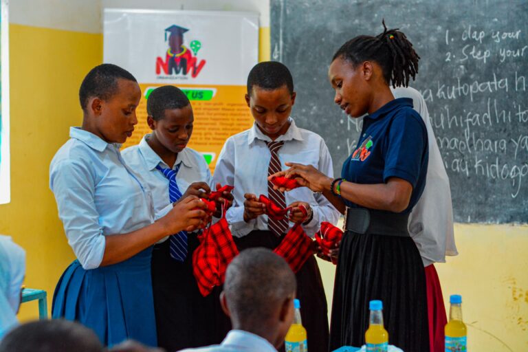 Volunteer teaching in Tanzania